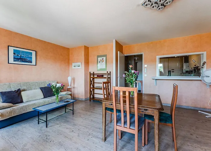 T2 A Avec Balcon, Parking Securise, Proche Gare Sncf Et Commerces - Fr-1-433-32 Apartmán Arcachon