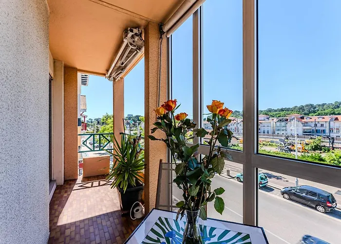 Apartmán T2 A Avec Balcon, Parking Securise, Proche Gare Sncf Et Commerces - Fr-1-433-32 Arcachon